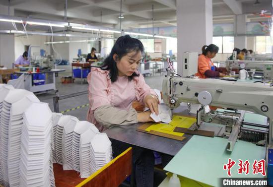 貴州特色產(chǎn)品生產(chǎn)忙