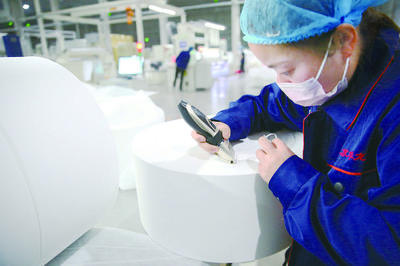 防疫物資生產(chǎn)忙